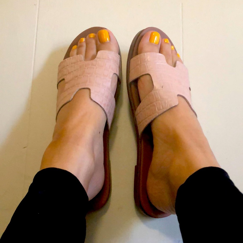 Steve Madden slide 9